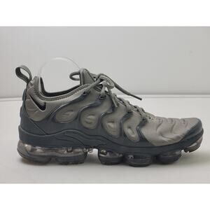 Nike Air VaporMax Plus Sneakers Dark Stucco Colorway Men's Sz 10.5